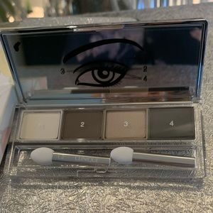 👁CLINIQUE EYESHADOW👁